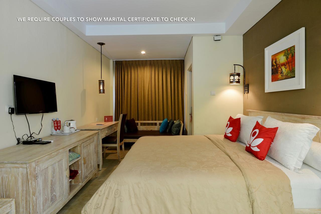Zen Rooms Pogung Syariah Kejayan Esterno foto
