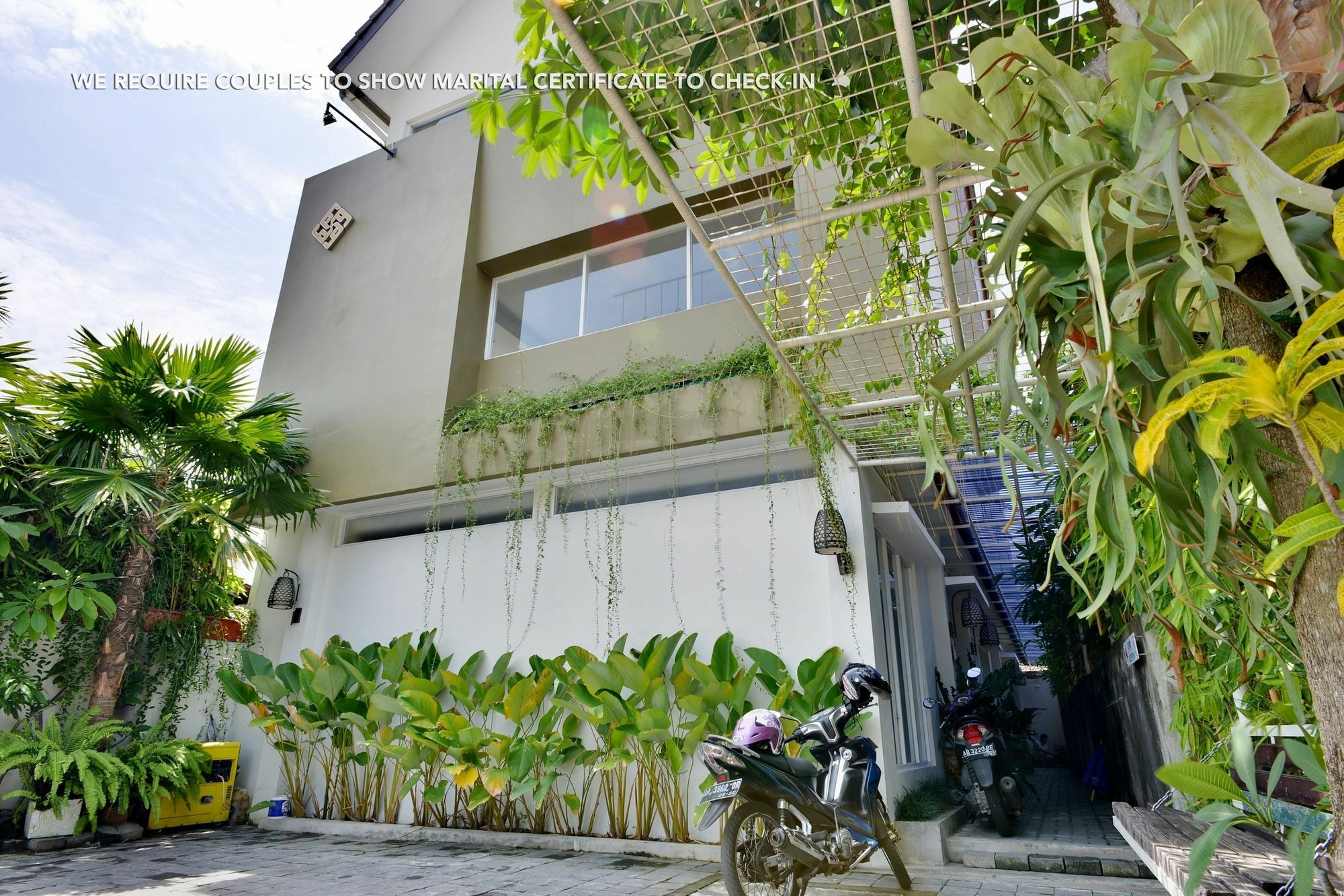 Zen Rooms Pogung Syariah Kejayan Esterno foto