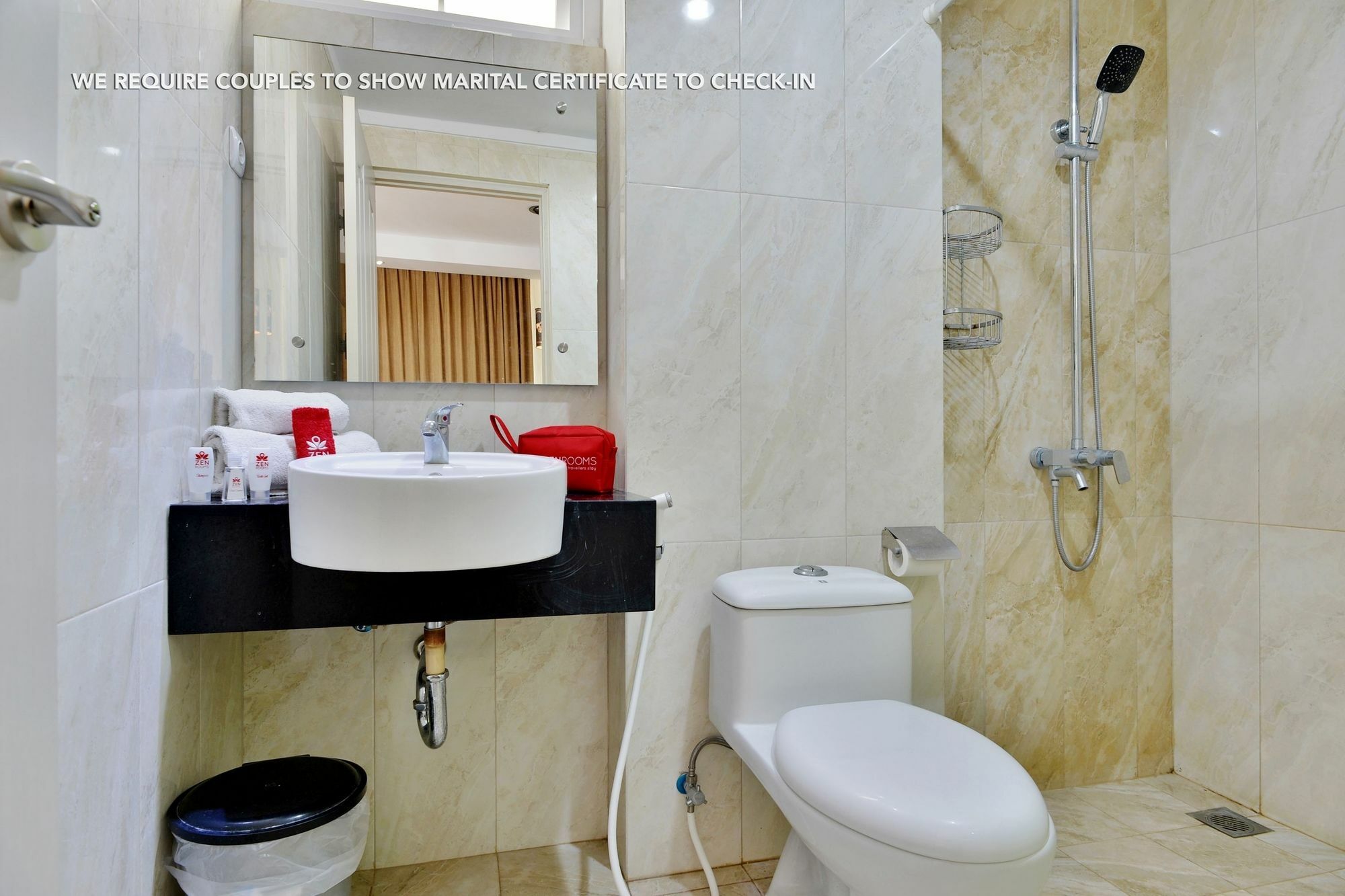 Zen Rooms Pogung Syariah Kejayan Esterno foto